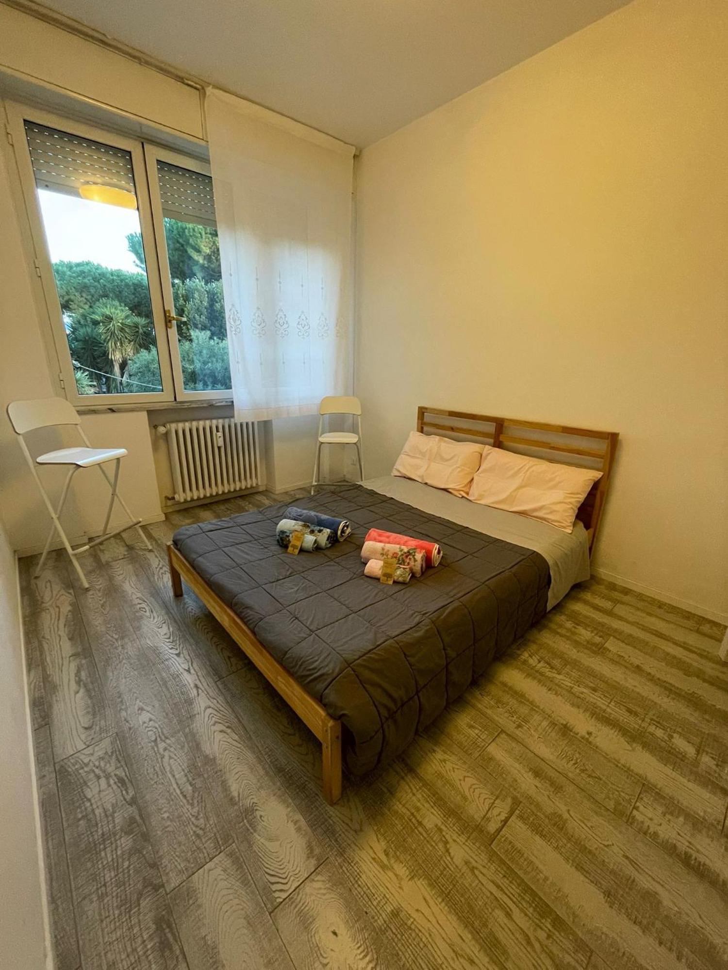 Il Dettaglio Rosso Daire Livorno Dış mekan fotoğraf